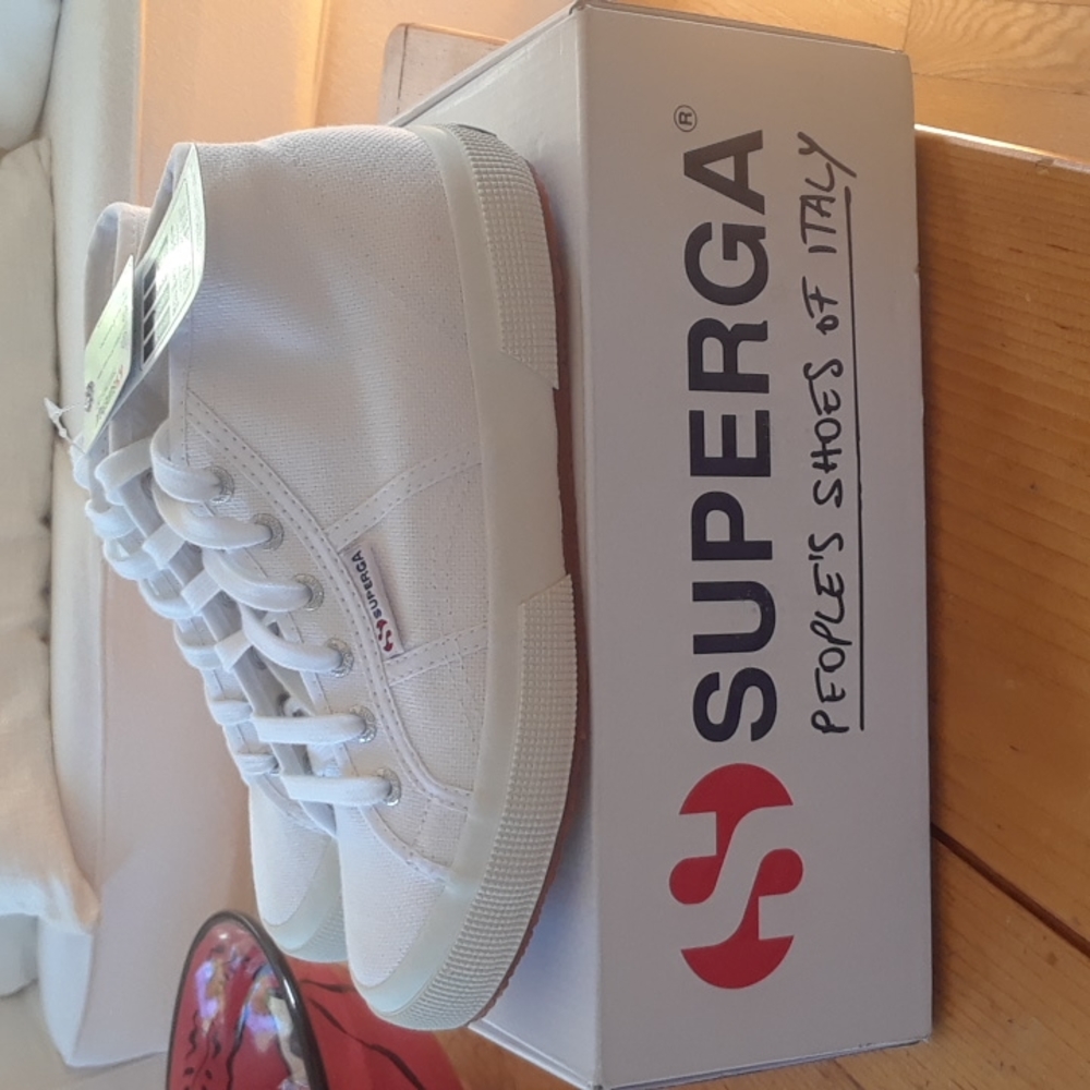 Superga Women's 6.5 High-Top Cotu White Canvas Sneaker. Brand New.